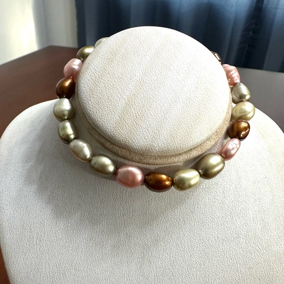 Honora Set of 3 Multicolor Freshwater Pearl Stretch Bracelets - Picture 7 of 9